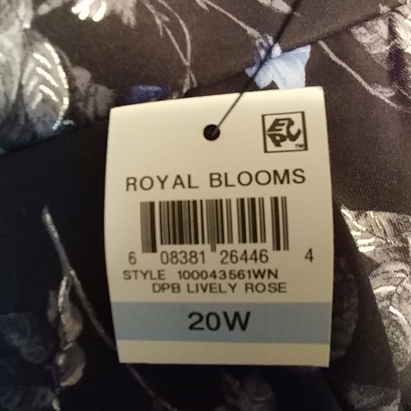 Alfani Plus Size Lively Rose Printed Scuba Skirt - Picture 6 of 8